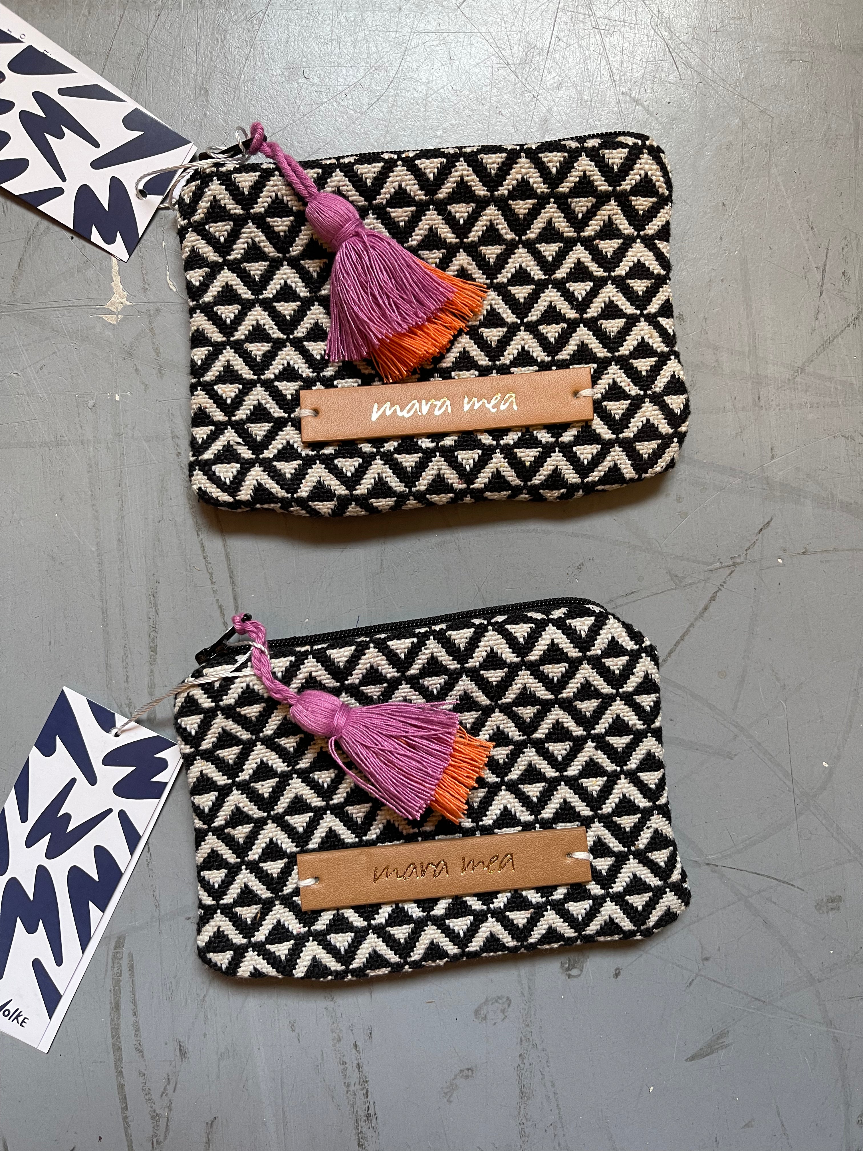 SAMPLE SALE I Wallet drinks on me sewn form I Exchange excluded