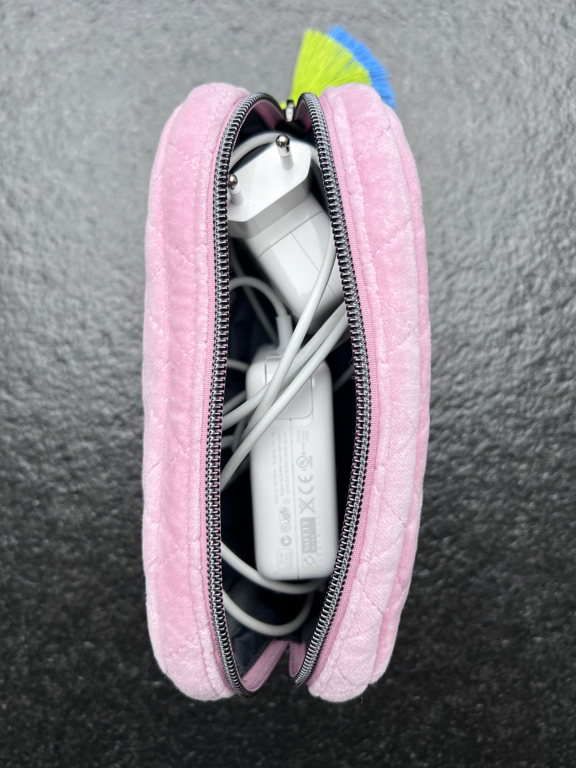 Cosmetic bag I cable bag glam up in rosé