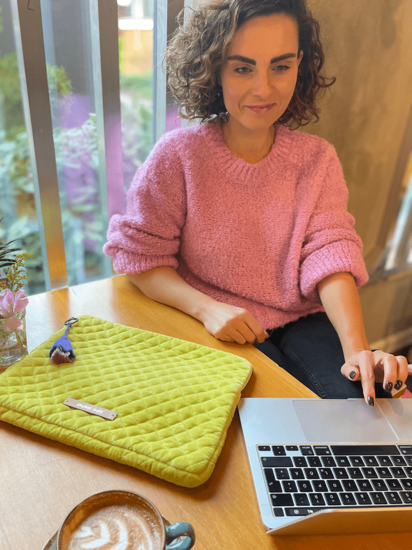 Laptop bag glad tidings in lime green