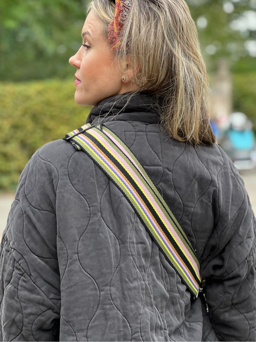 Extra Taschengurt mit bunten Streifen passend zu den mara mea Bumbags.