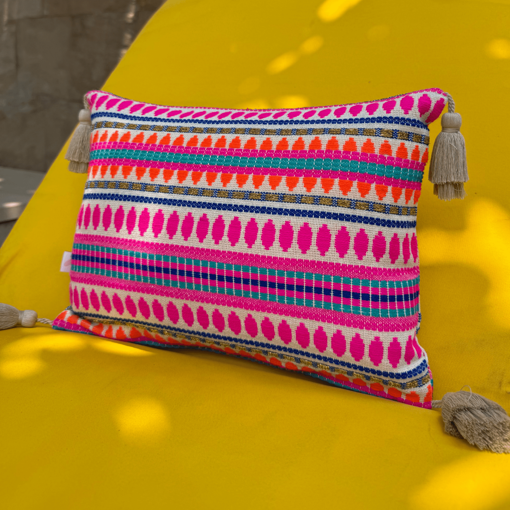 10 years mara mea Kissen feels like home bunt gemustert I Limited Edition