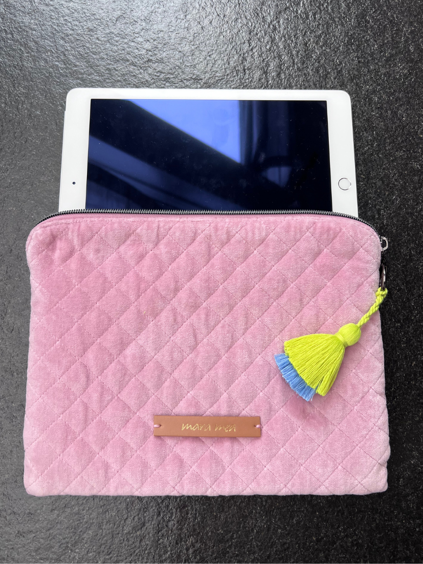 SAMPLE SALE I mea x Wolke Hegenbarth tablet bag / clutch sweet as candy in rosé I non-returnable