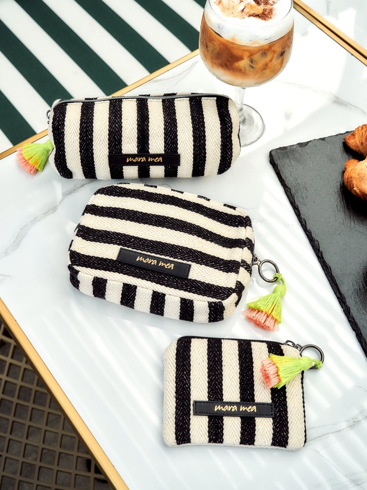 Pencil Case miami beach Streifen