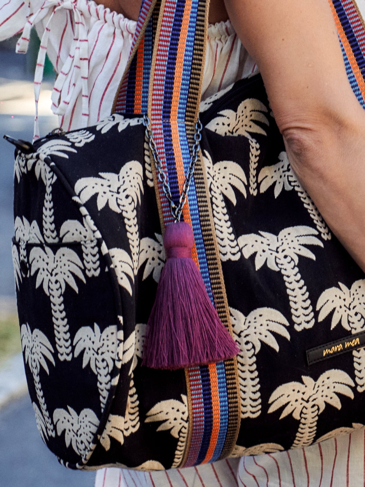 Bag charm wild berry plum
