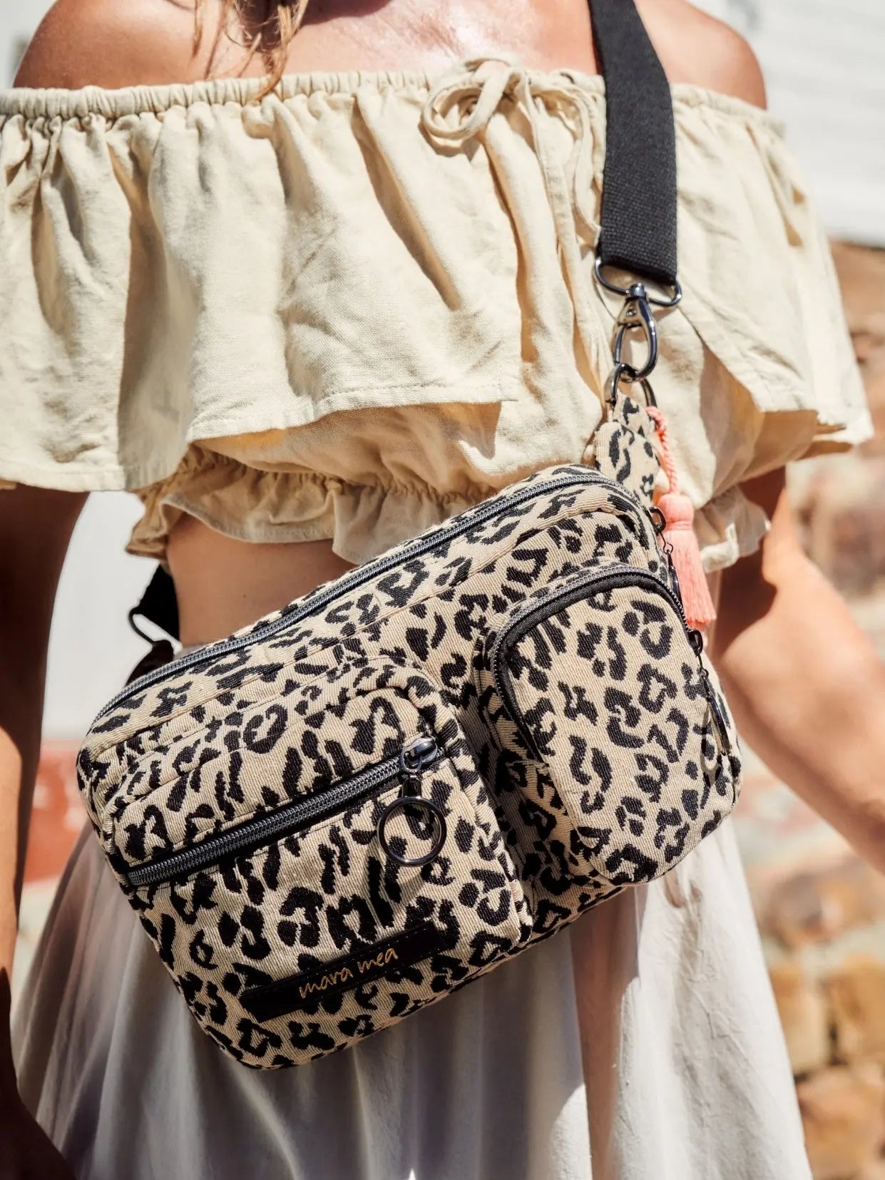 ARCHIVE SALE I Hip Bag untamed Leo Schwarz I Label fehlt - vom Umtausch ausgeschlossen mara mea