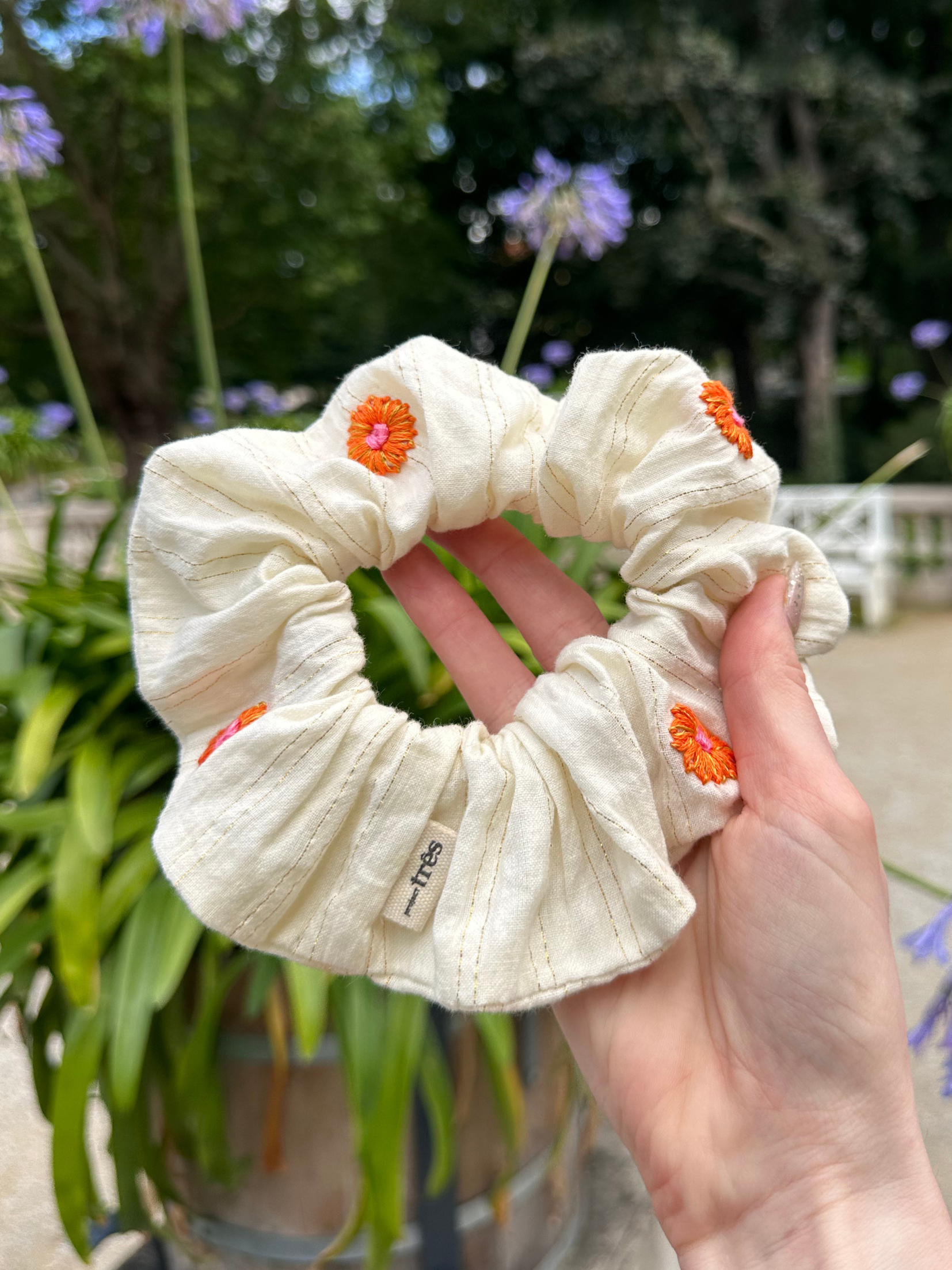 Scrunchie mara mea x Project Três I Beige