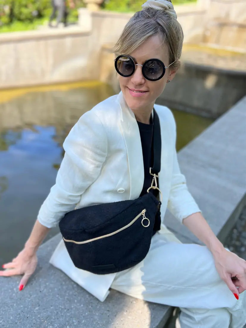 ARCHIVE SALE I Maxi Bauchtasche all black capital city in Schwarz I vom Umtausch ausgeschlossen mara mea