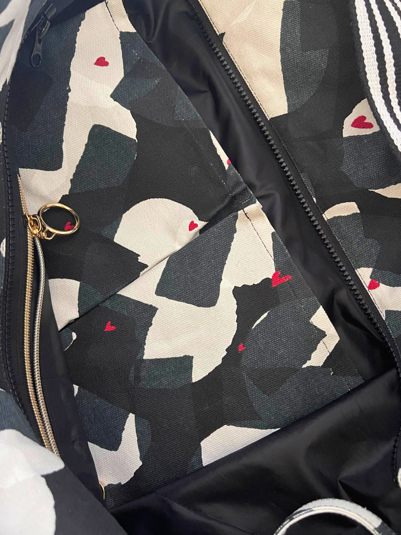 Shopper / Travel Bag love always Musterprint Schwarz/Weiß