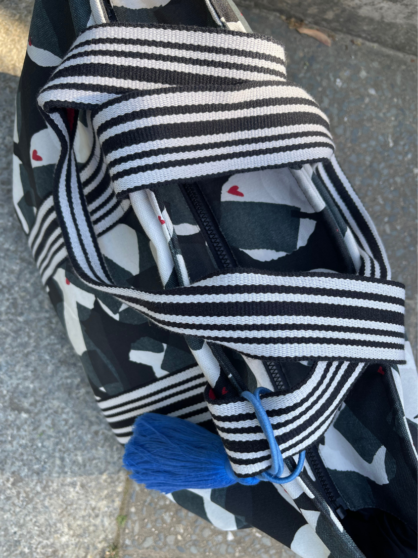 Shopper / Travel Bag love always Musterprint Schwarz/Weiß