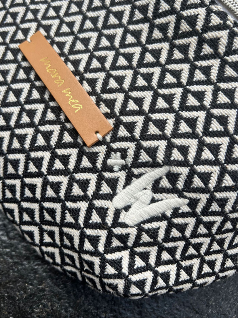 Bestickte Bauchtasche für Frauen in Schwarz