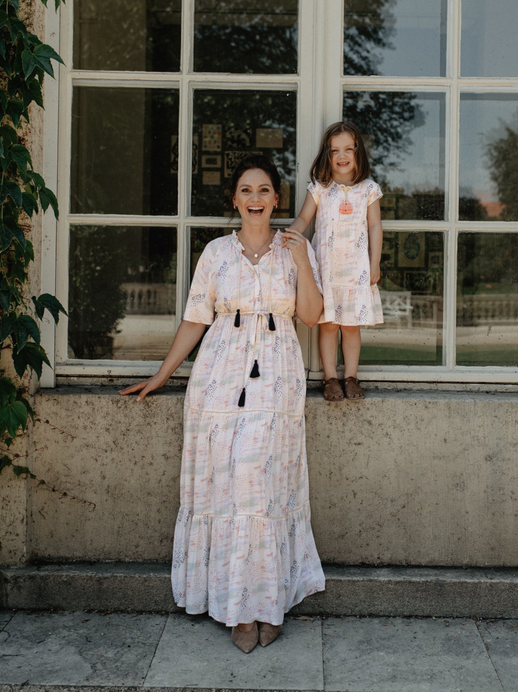 Der mini me look von mara mea ist optimal als Partnerlook von Mama und Tochter bei Hochzeiten