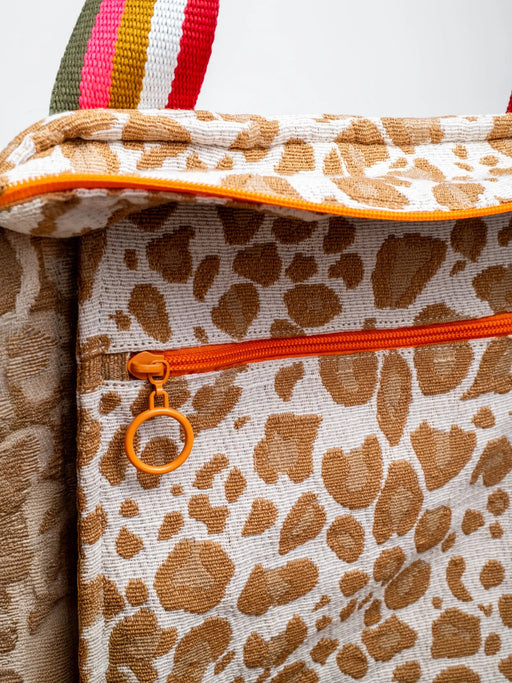 Shopper spotted soul Summer Leo mara mea