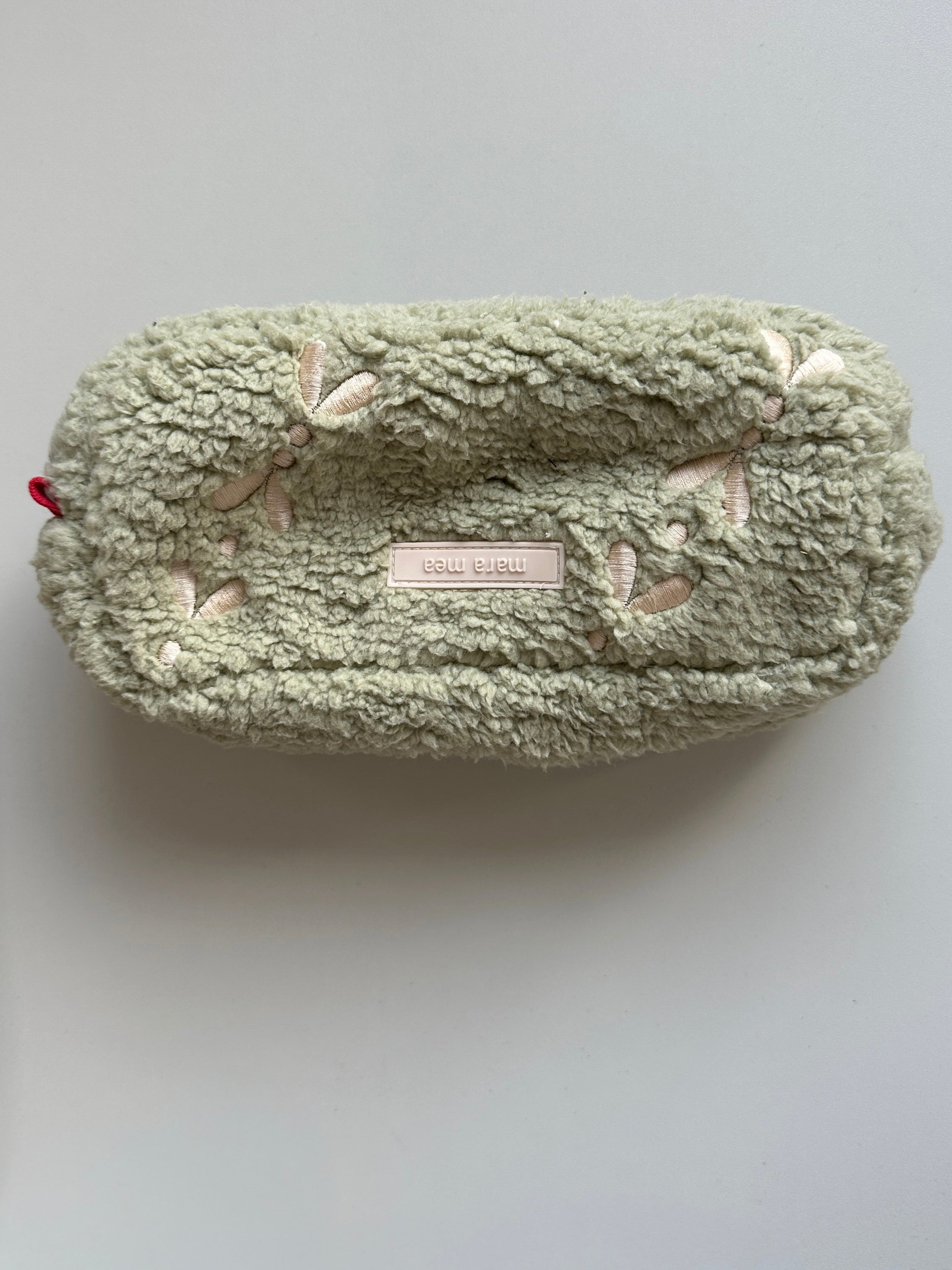 ARCHIVE SALE I Make-Up Bag plush affair Teddy I Label auf dem Kopf - vom Umtausch ausgeschlossen