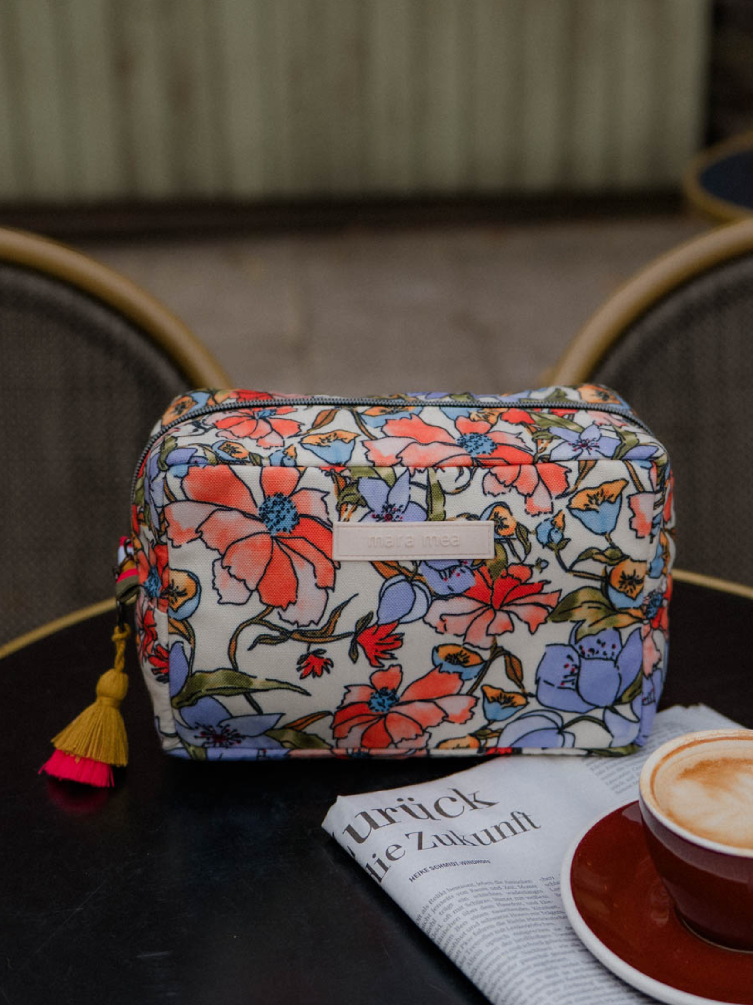 Kulturbeutel flora crush Floral I Versand ab 3.12.