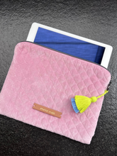 mara mea x Wolke Hegenbarth Tablet Tasche / Clutch sweet as candy in Rosé I PRE-ORDER, LIEFERUNG NOV/DEZ