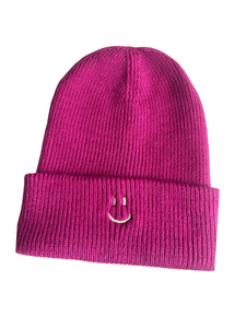 Unisex Beanie in Fuchsia mit weißer Smiley Stickerei