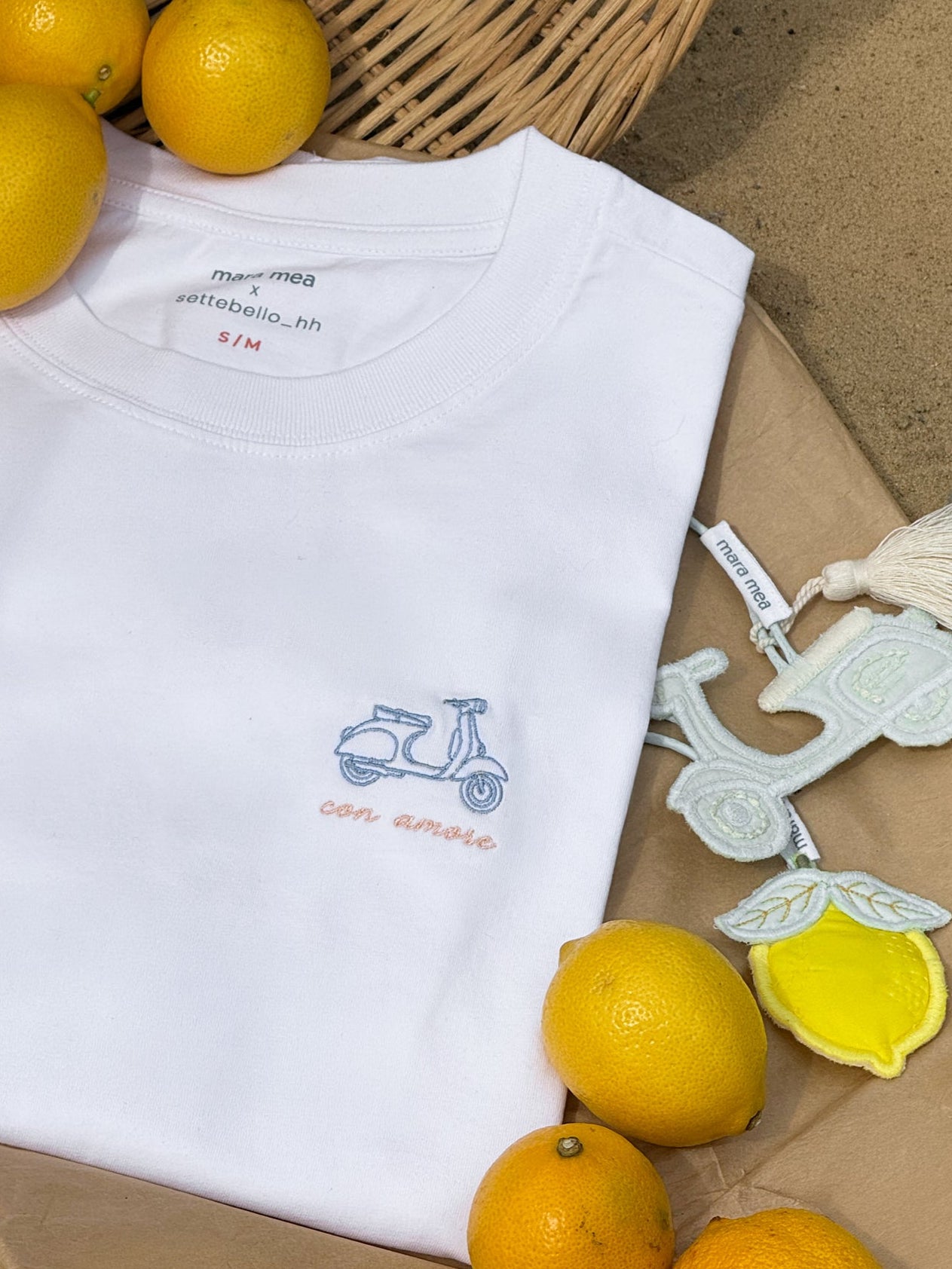 T-Shirt "con amore" aus Bio-Baumwolle (GOTS) – Weiß