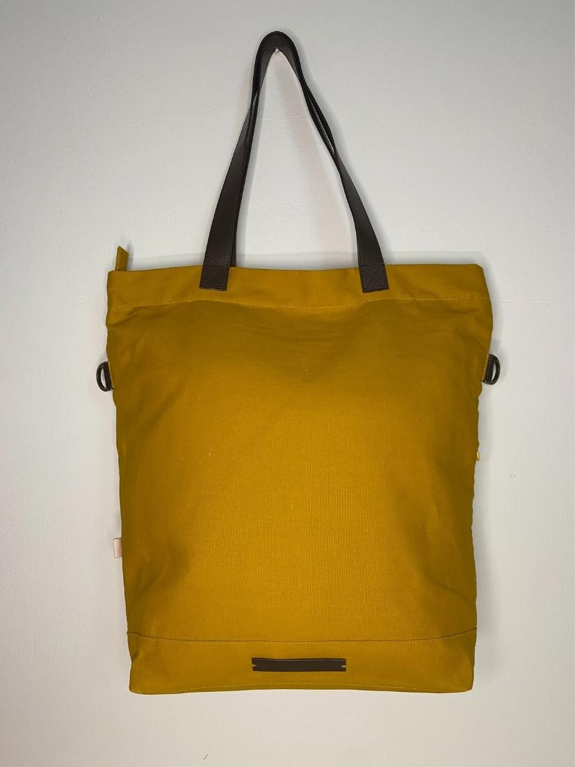 SAMPLE SALE I Tasche in Gelb und und kleinen Mängeln: ohne Rucksackträger und Kinderwagenbefestigungen I vom Umtausch ausgeschlossen