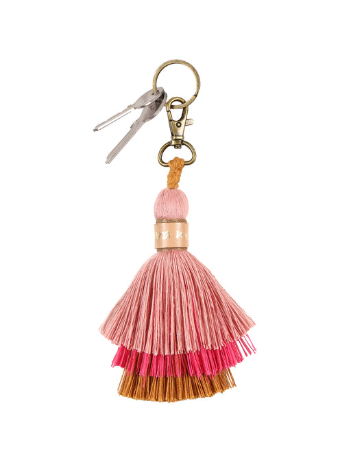Rosé, pink und ocker geben dem Boho-Schlüsselanhänger bird wings einen orientalischen Look.