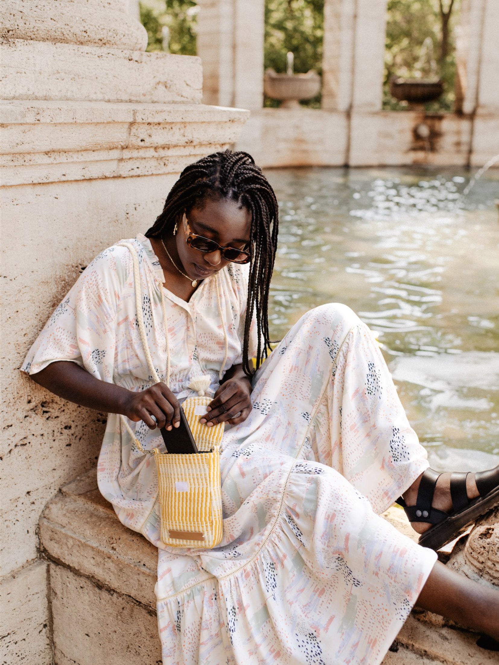 Das Sommerkleid early bird von mara mea ist ein leichtes pastellfarbenes Kleid für sommerliche Anlässe