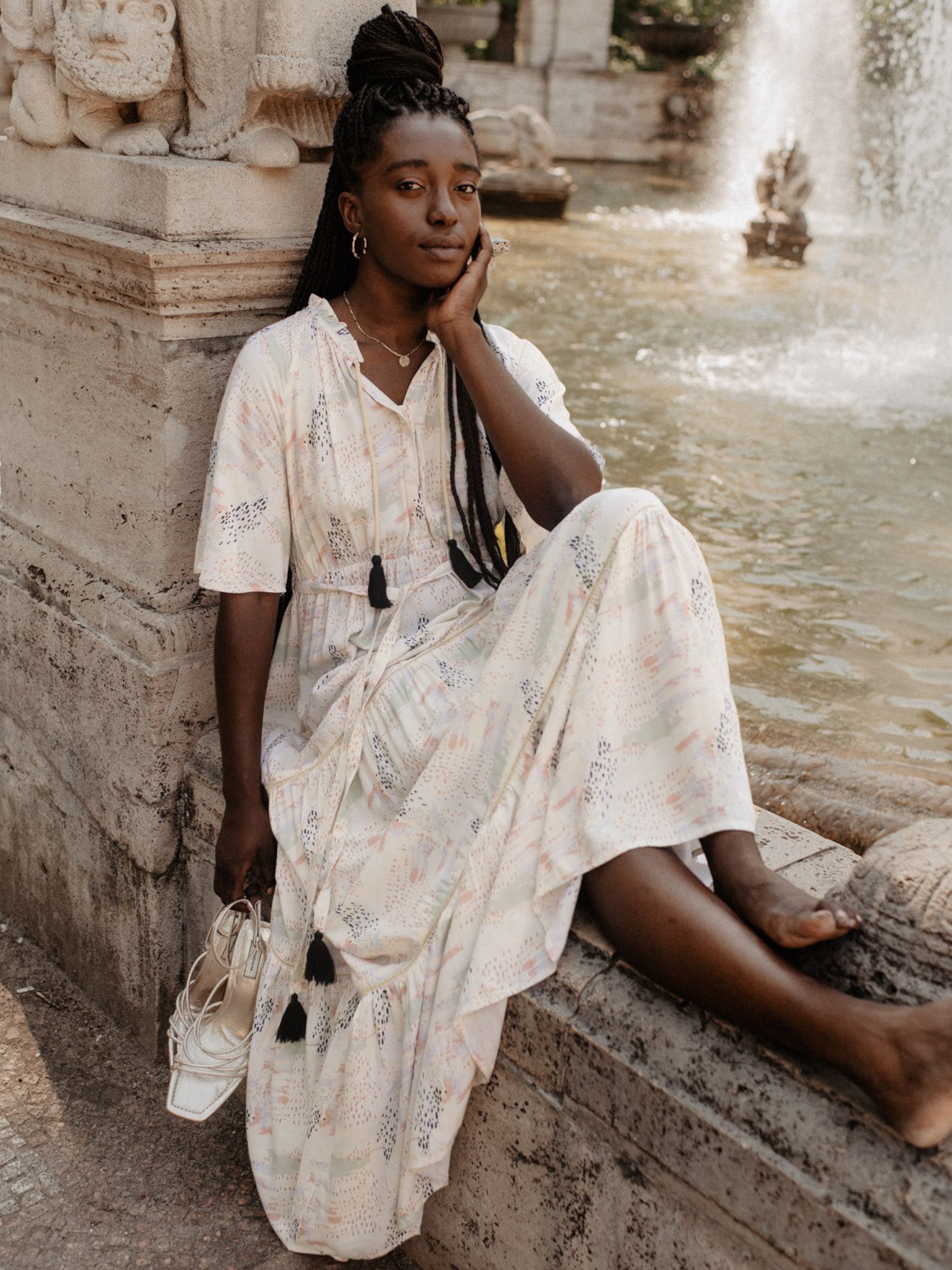 Das Kleid early bird von mara mea ist das optimale Umstandskleid für Sommerhochzeiten