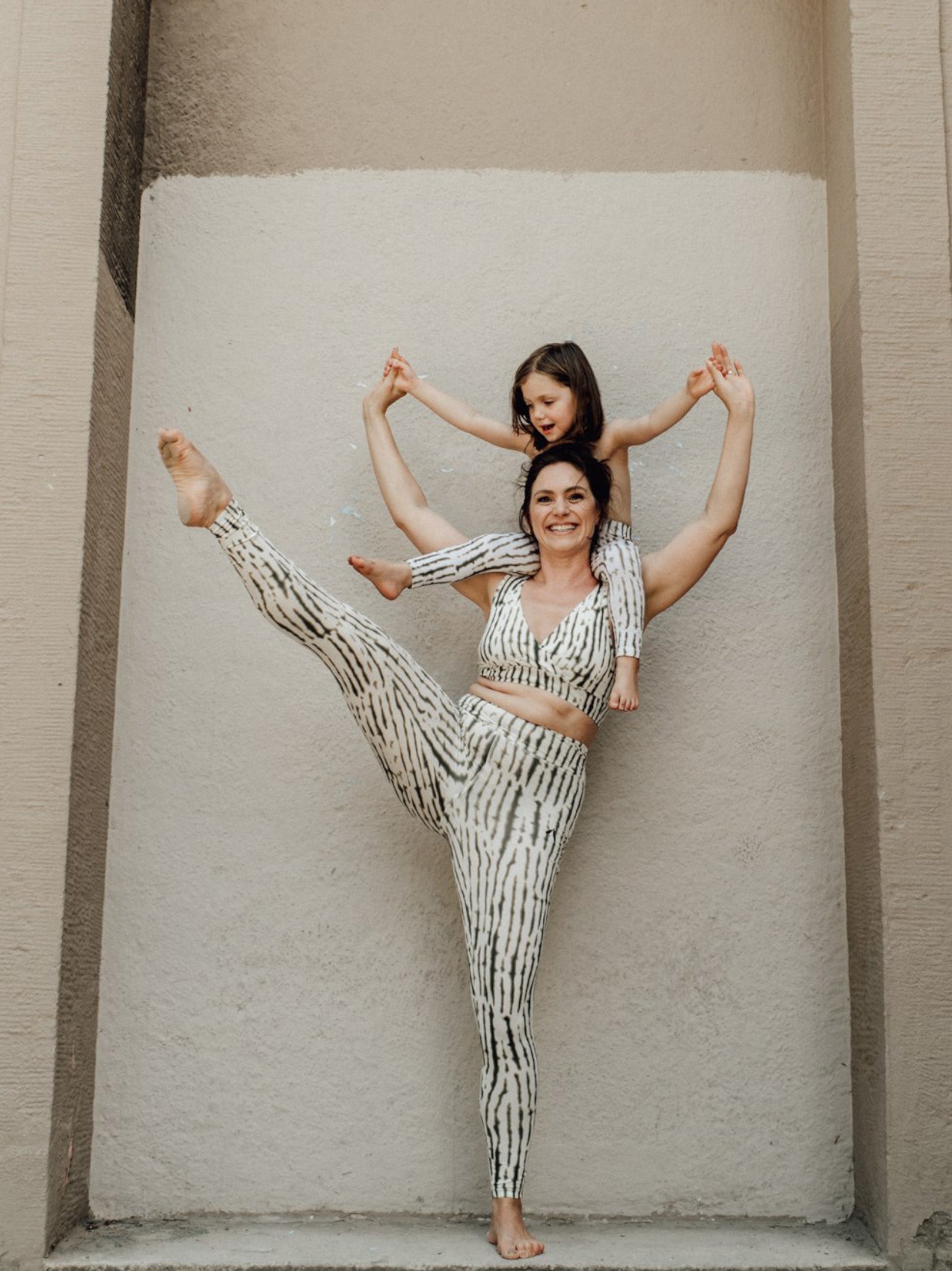 ARCHIVE SALE I Sport und Still-BH seaside vacation in Grün tie dye aus Biobaumwolle I vom Umtausch ausgeschlossen