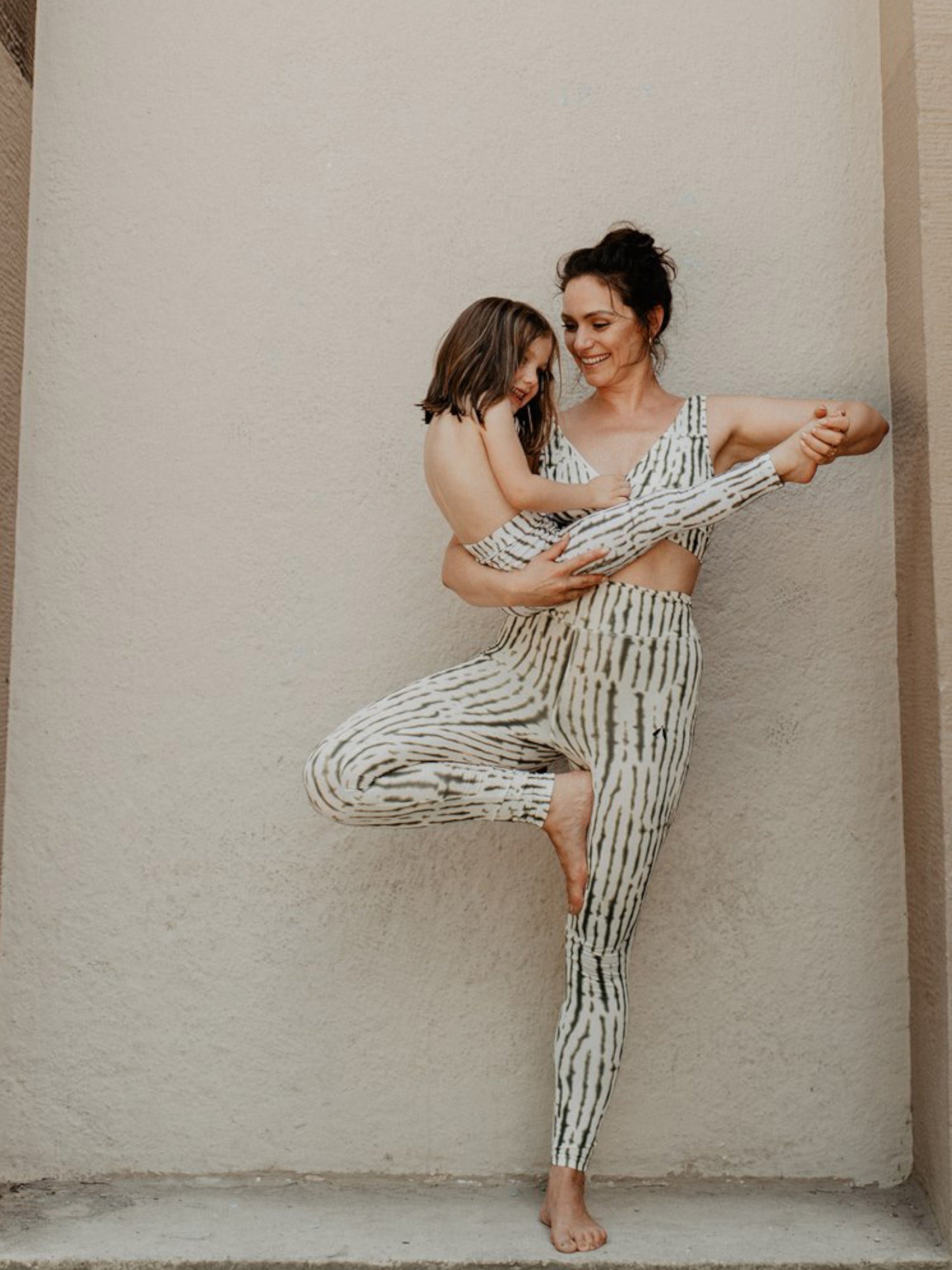 ARCHIVE SALE I Sport und Still-BH seaside vacation in Grün tie dye aus Biobaumwolle I vom Umtausch ausgeschlossen